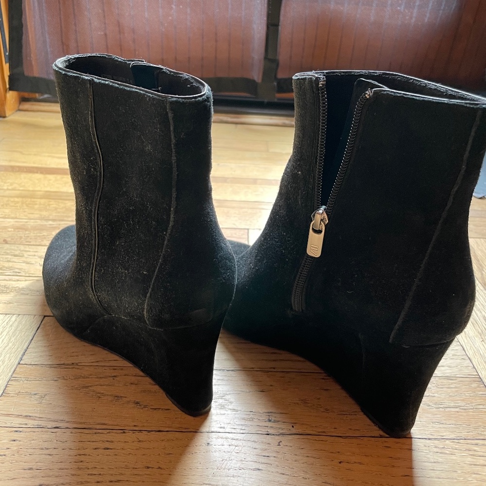 Rockport Wedge Bootie in Black Suede size 8.5 with 3.5” heel